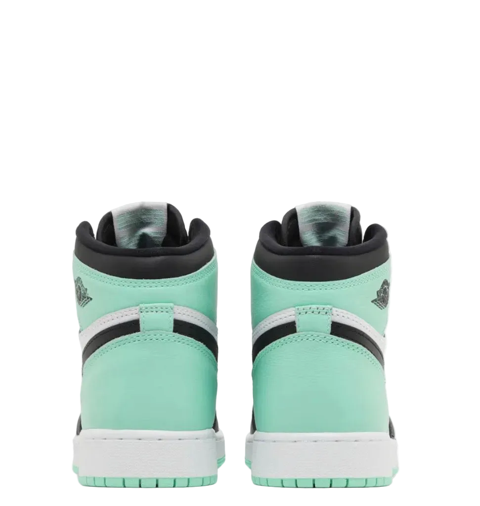 Air Jordan 1 Retro High ‘Green Glow’
