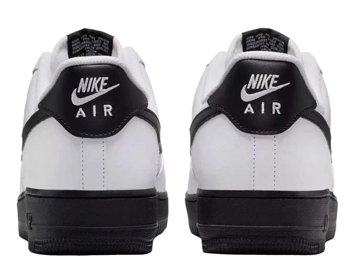 Nike AirForce 1 ‘White & Black’