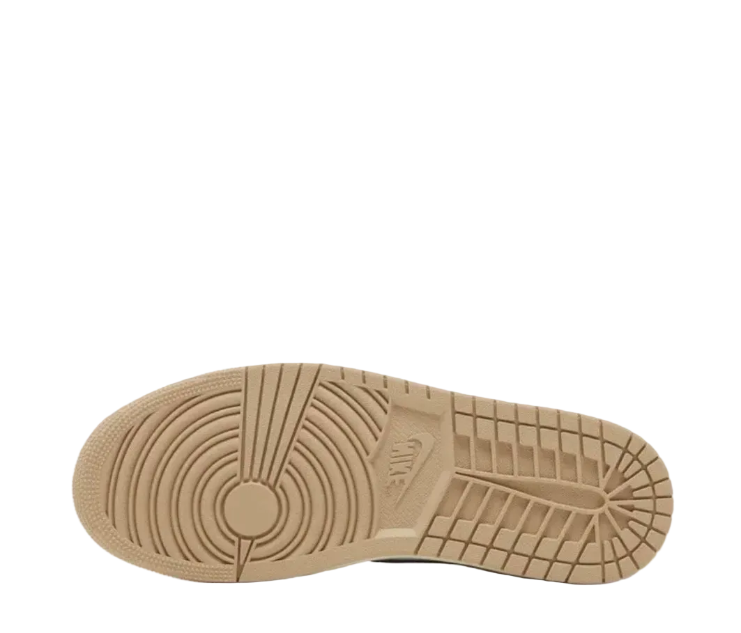 Air Jordan 1 Retro High ‘Latte’