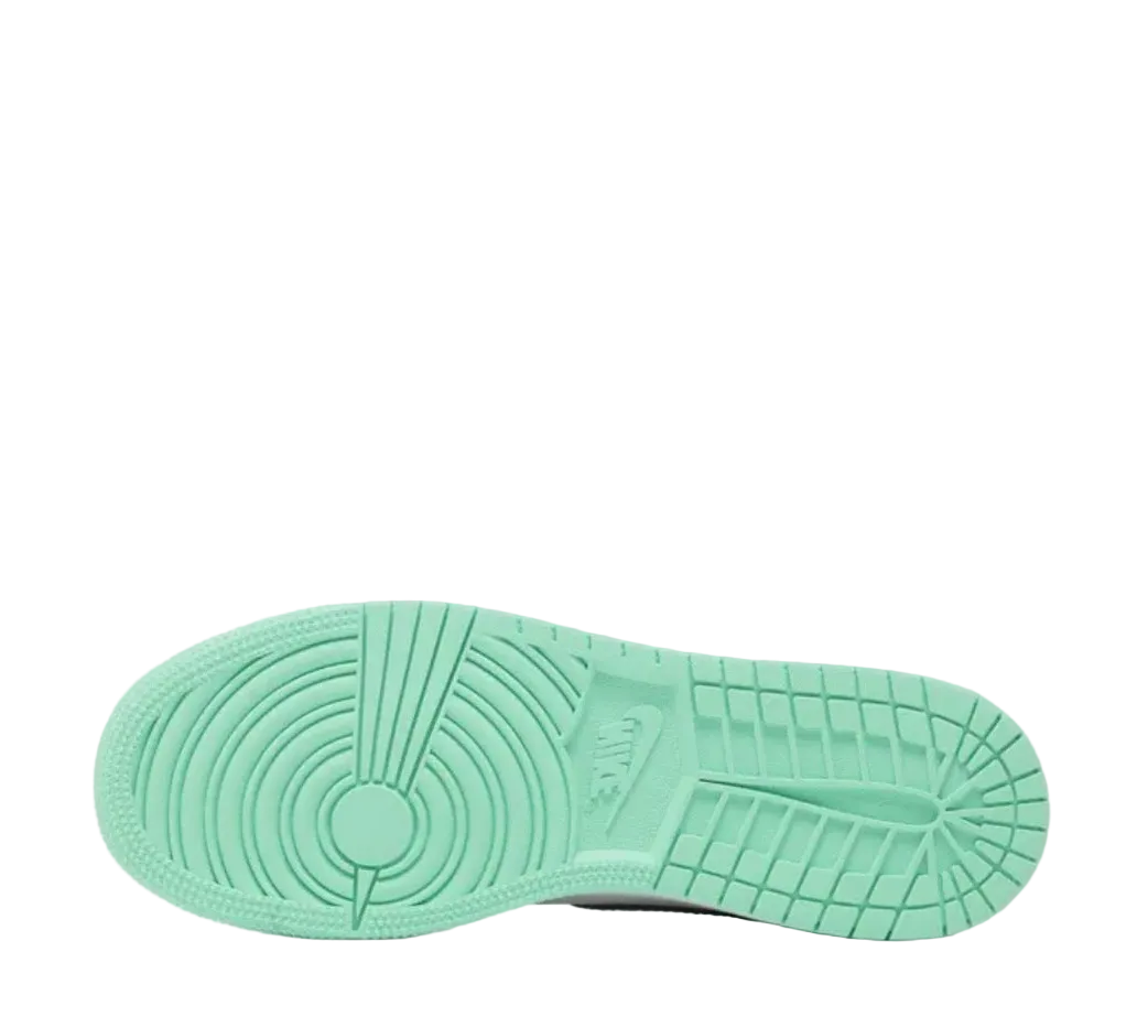 Air Jordan 1 Retro High ‘Green Glow’